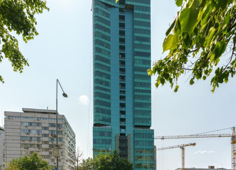 Газойл Плаза: Вид здания